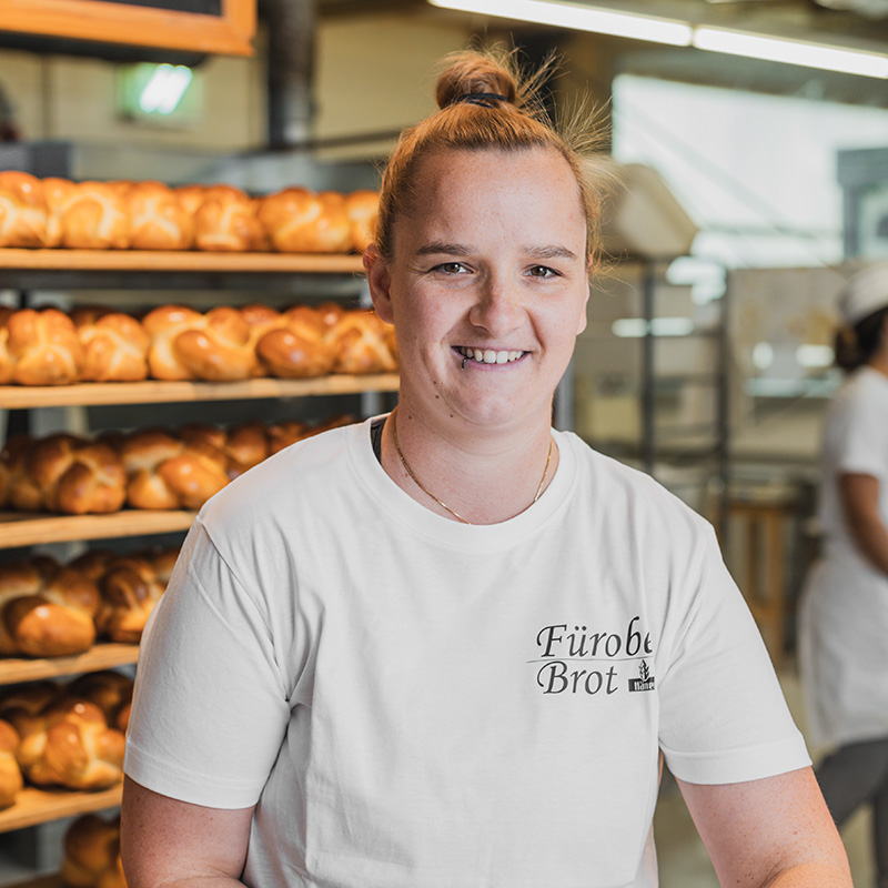 Alessia – Bäckerin & Filialleiterin der Filiale in Balsthal